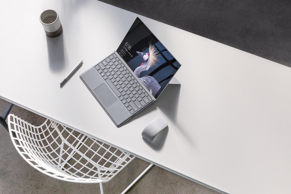 Microsoft annonce la nouvelle Surface Pro: 13.5h de batterie, 4G, sans ventilateur